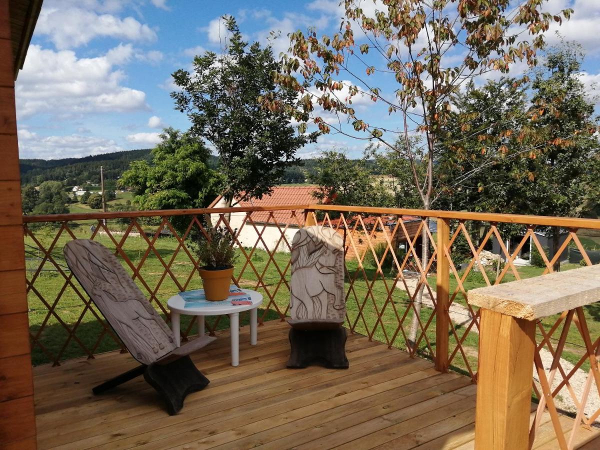 Le Chalet Des Etoiles Champagnac-le-Vieux エクステリア 写真